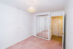 BEDROOM- click for photo gallery